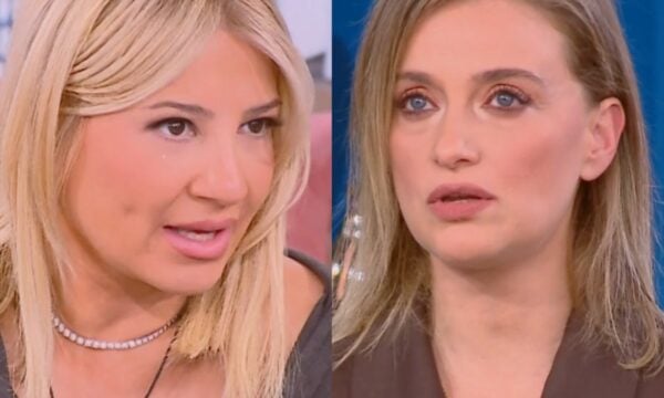Φαίη Σκορδά προς Λένα Δροσάκη: «Πρώτη φορά το μαθαίνω, ότι έπρεπε να διαχειριστείς ένα σοβαρό πρόβλημα υγείας»