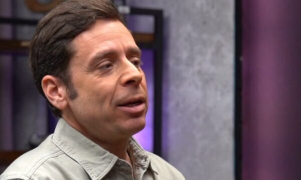 Γιάννης Σαρακατσάνης: «Περνάω φάσεις που αγγίζω τα όρια της αντοχής μου, προκαλώντας ένταση στο σπίτι»