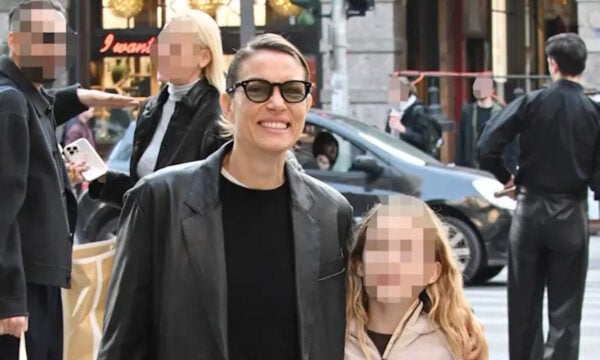 Βίκυ Καγιά: Με την 11χρονη κόρη της, Μπιάνκα Κρασσά στην καρδιά της Αθήνας – Η στενή σχέση μαμάς και κόρης