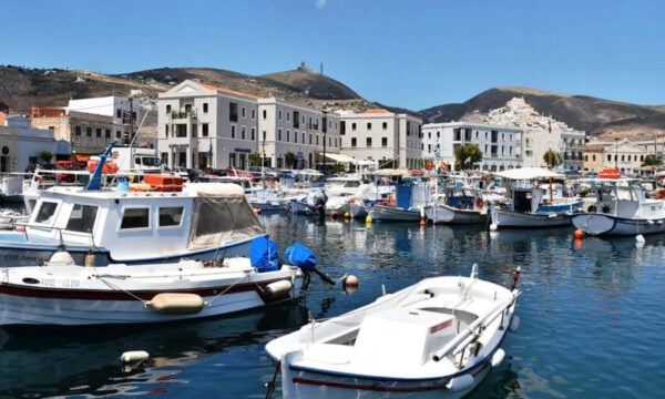 Σύρος και Νάξος στους κορυφαίους αυθεντικούς προορισμούς παγκοσμίως για το 2026
