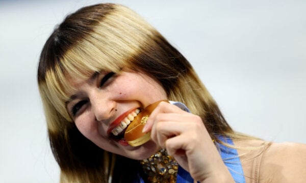 Alysa Liu: Η «λαμπρή» επάνοδος της χάραξε ιστορία στους Χειμερινούς Ολυμπιακούς Αγώνες 2026