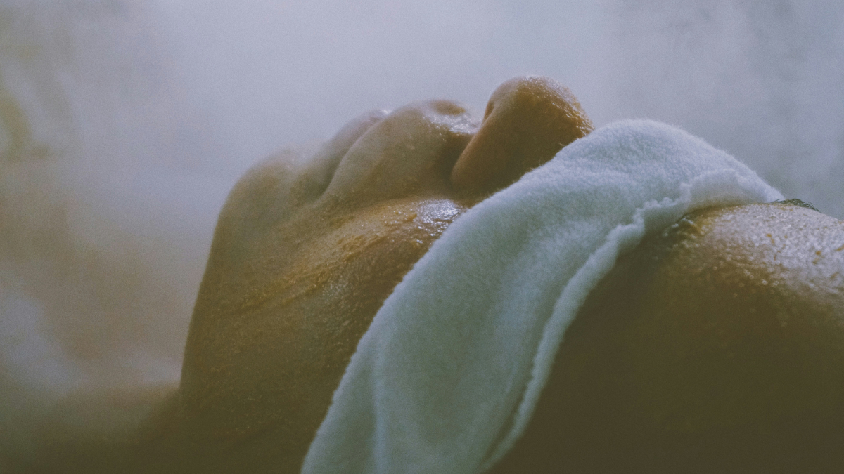 Τα skin trends που θα σε εξοπλίσουν για την άνοιξη