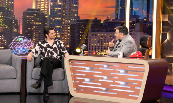 The 2Night Show: Γιαννούλης, Βαρθακούρης, Τσαλταμπάσης, Αρβανίτης και Πιεχόβιακ στο στούντιο του Αρναούτογλου