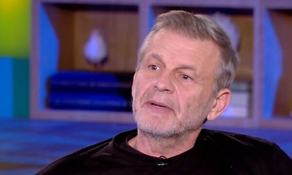 Απόστολος Γκλέτσος: «Ίσως να διέκοψα ερωτική σκηνή εξαιτίας στύσης»