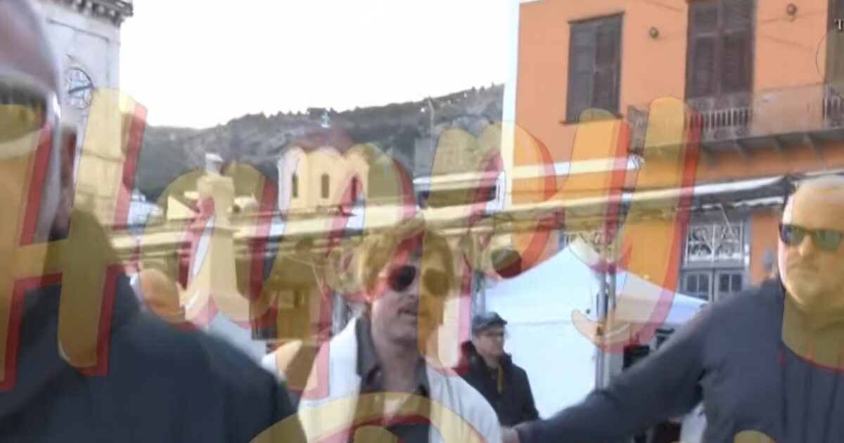 Μπραντ Πιτ: Οι πρώτες εικόνες του από την Ύδρα