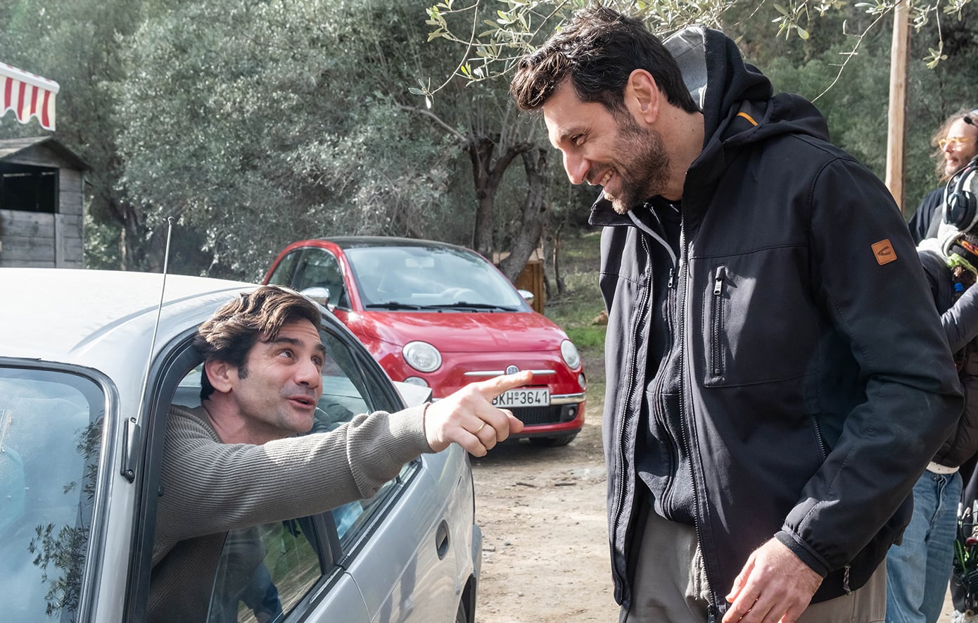 «Κάμπινγκ»: Παρασκήνια από τα γυρίσματα της φρέσκιας κωμωδίας του Mega