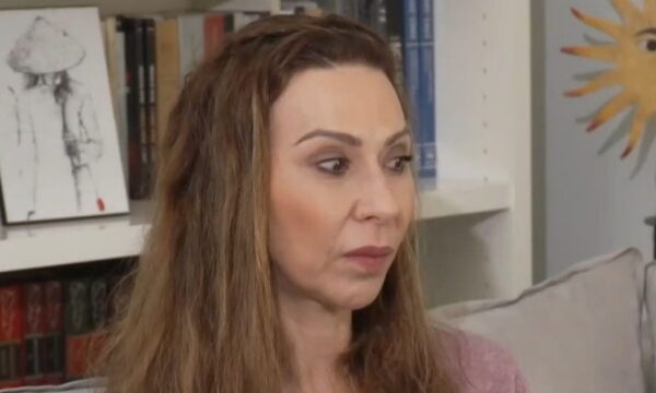 Η Δώρα Χρυσικού συγκλονίζει: «Από την πρώτη στιγμή αποκάλεσα τον καρκίνο με το όνομά του, όχι επάρατη νόσο ή ασθένεια»