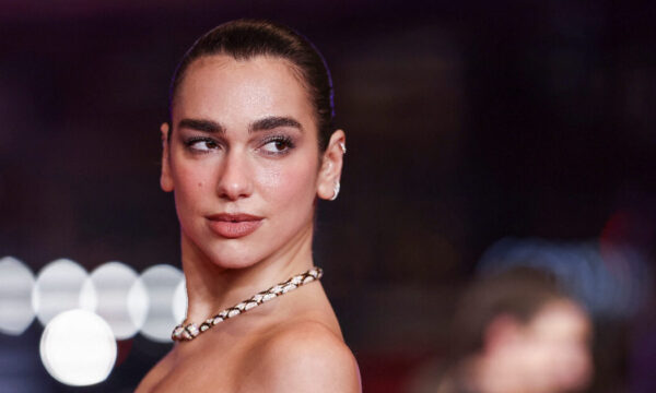 Dua Lipa: Η καινούργια παγκόσμια πρέσβειρα του οίκου Bvlgari