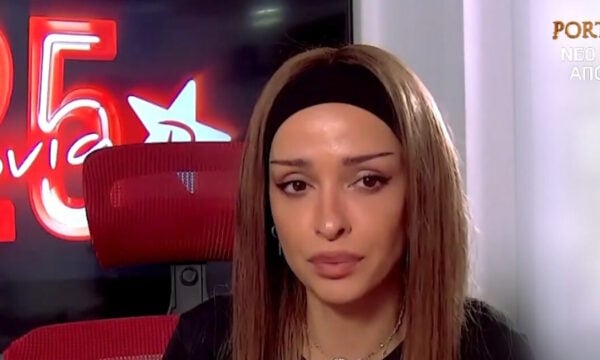 Ελένη Φουρέιρα: «Βίωσα δυσκολίες όταν 3,5 μήνες μετά τη γέννα έδωσα συναυλία στην Αθήνα – Ήταν λάθος μου»