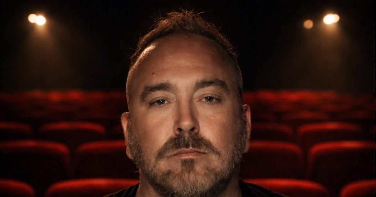 Ο Γιώργος Αλκαίος στο σκηνοθετικό του ντεμπούτο – Η νέα παράσταση που προετοιμάζει