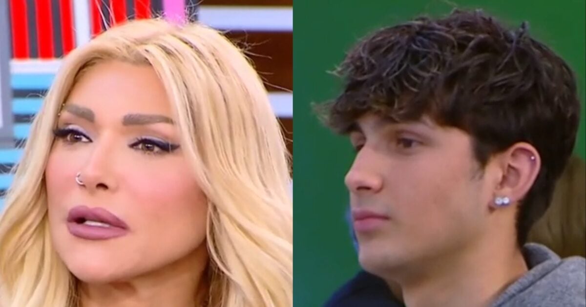 Αγγελική Ηλιάδη: Ο 20χρονος γιος της, Μπάμπης Λαζαρίδης στο στούντιο – «Με έχει ρωτήσει συχνά για την προσωπική μου ζωή»