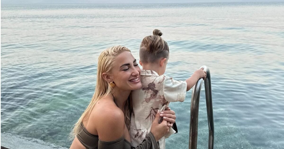 Ιωάννα Τούνη: Καθαρά Δευτέρα με τον γιο της, Πάρη και παρέα – «Ανεβάζουμε χαρταετό»