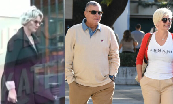 Μαρία Καρρά: Η πρώτη δημόσια παρουσία της χήρας του Γιώργου Τράγκα στην Ελλάδα μετά την απώλειά του
