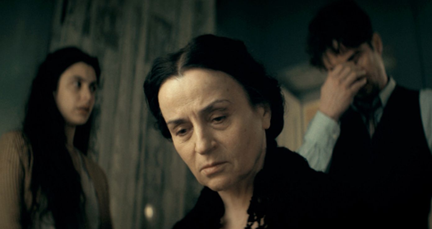 «Η μεγάλη Χίμαιρα»: Η πιο εντυπωσιακή τηλεοπτική παραγωγή στην Ελλάδα ολοκληρώνεται, σπάζοντας όλα τα ρεκόρ θεάσεων