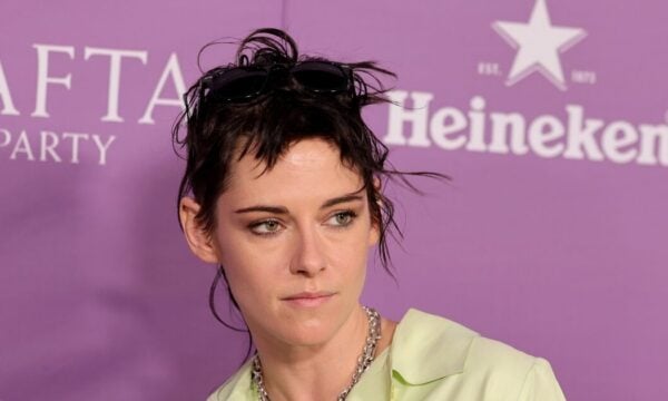 Η Kristen Stewart υιοθέτησε το πιο ανατρεπτικό mullet που έχουμε δει μέχρι σήμερα