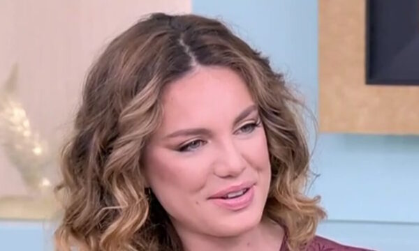 Ευγενία Ξυγκόρου: «Η μητέρα μου, μού έδωσε συμβουλές για να φορέσω αυτό το φόρεμα»