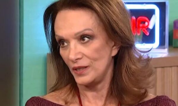 Μαίρη Βιδάλη: «Οι γονείς μου με πολεμούσαν για να μην γίνω ηθοποιός – Ήμουν φυλακισμένη στο σπίτι»