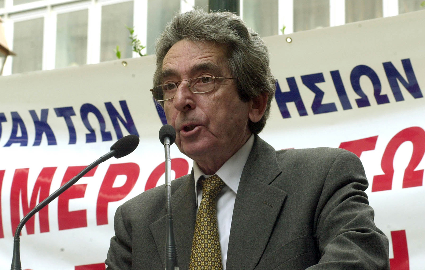 Απεβίωσε ο Αριστείδης Μανωλάκος, εμβληματική μορφή της Αριστεράς και πρώην πρόεδρος της ΕΣΗΕΑ