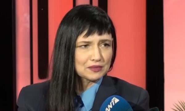 Αθηναΐς Νέγκα: «Έχω περάσει σκληρές καταστάσεις στο χώρο – Οι άνθρωποι στα ΜΜΕ έχουν υπεροψία λες και κάνουν καλλιτεχνική δουλειά»