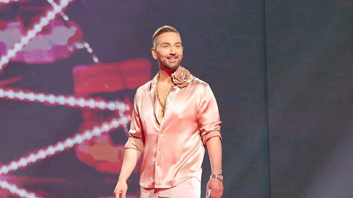 Ο Νίκος Κοκλώνης πριν εμφανιστεί στο Just the Style of Us