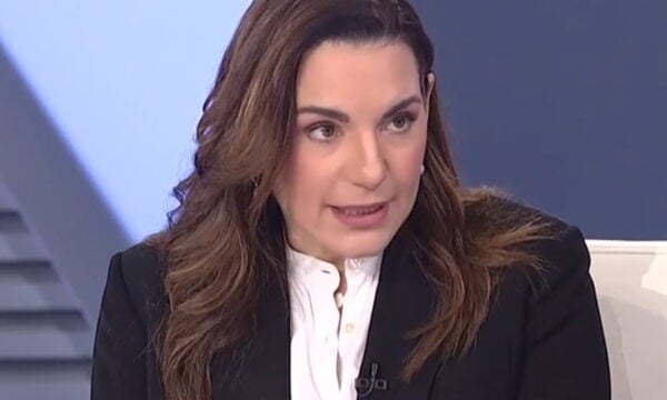 Όλγα Κεφαλογιάννη: «Ως μητέρα έχω υποστεί εξαιρετικά άδικη κριτική» – Η ζωντανή απάντηση στις αντιδράσεις για την τροπολογία