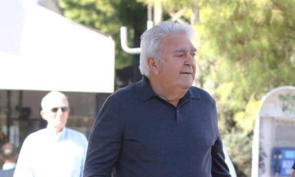 Πασχάλης Τερζής: Αρνείται video clip με ΑΙ για το κομμάτι με τον Χρήστο Νικολόπουλο