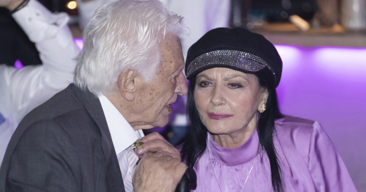 Ζωζώ Σαπουντζάκη: Καταρρακωμένη από την απώλεια του συντρόφου της επί 28 χρόνια – «Ήταν ένας σπουδαίος έρωτας»