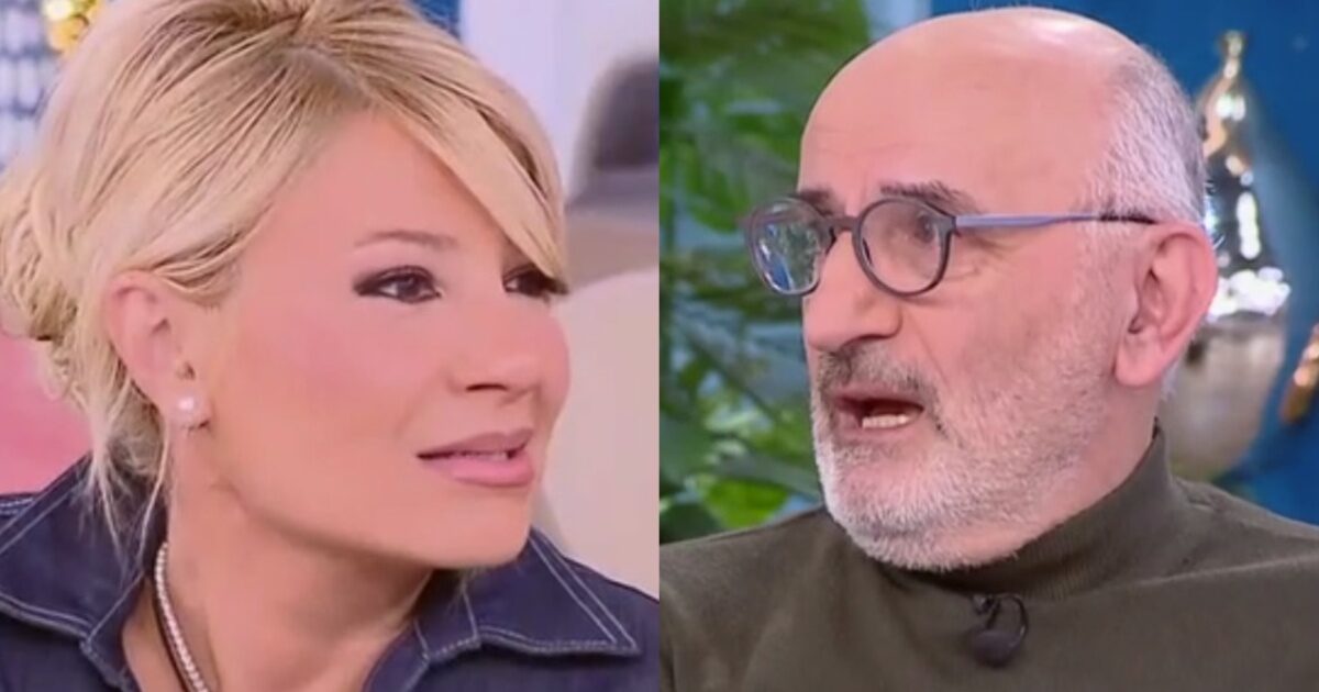 Τάσος Βαμβακίδης: «Λύγισε» κατά τη συνέντευξη στη Φαίη Σκορδά – «Έφυγε απρόσμενα και δεν πρόλαβα να πω ευχαριστώ»