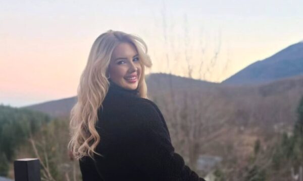 Σοφία Μαριόλα για Στράτο Τζώρτζογλου: «Η σχέση μας δεν προχωρούσε, γι’ αυτό απομακρύνθηκα»