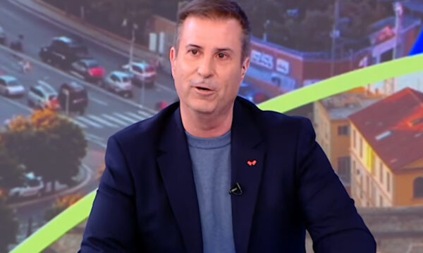 Ο Παναγιώτης Στάθης αποκάλυψε τον θάνατο της μητέρας του – Το πληροφορήθηκε πριν την εκπομπή «Καλημέρα Ελλάδα»