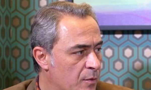 Θανάσης Κουρλαμπάς: «Έχω φερθεί άδικα στη δουλειά, έχω μετανιώσει για αρκετά»