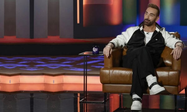 Η μοντέρνα δύναμη του ντυσίματος του Νίκου Κοκλώνη με Celine