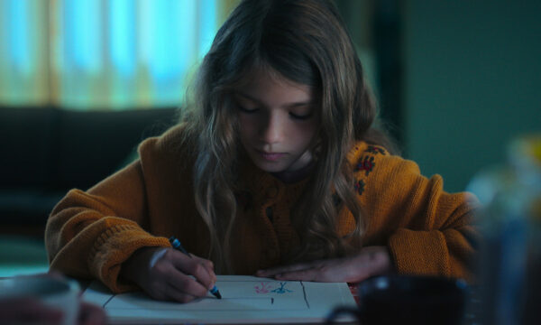 Η μίνι σειρά Dear Child στο Netflix με άριστο σκορ στο Rotten Tomatoes, καθηλώνει τους φαν των σκοτεινών αφηγήσεων