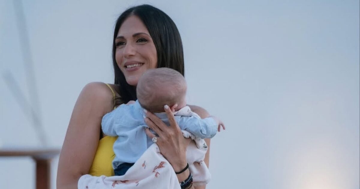 Ανθή Βούλγαρη: Κάνει πιλάτες με τον γιο της – Δείτε τη φωτογραφία