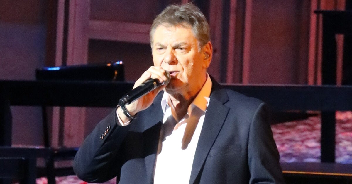 Astoria: Ο Άγγελος Διονυσίου παρευρέθηκε στην τελική πρόβα και ανέλαβε το μικρόφωνο