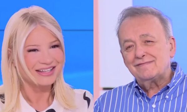 Ανδρέας Μικρούτσικος προς Φαίη Σκορδά: «Θα παρεξηγηθείς αν σου φέρω δώρο από τη συλλογή Τσαγκαράκη στο γάμο σου;»