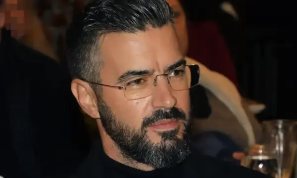 Γιάννης Τσιμιτσέλης: Η συγκινητική ευχή για τη γιορτή της κόρης του – «Σήμερα γιορτάζει η Ελλάδα, γιορτάζεις κι εσύ»