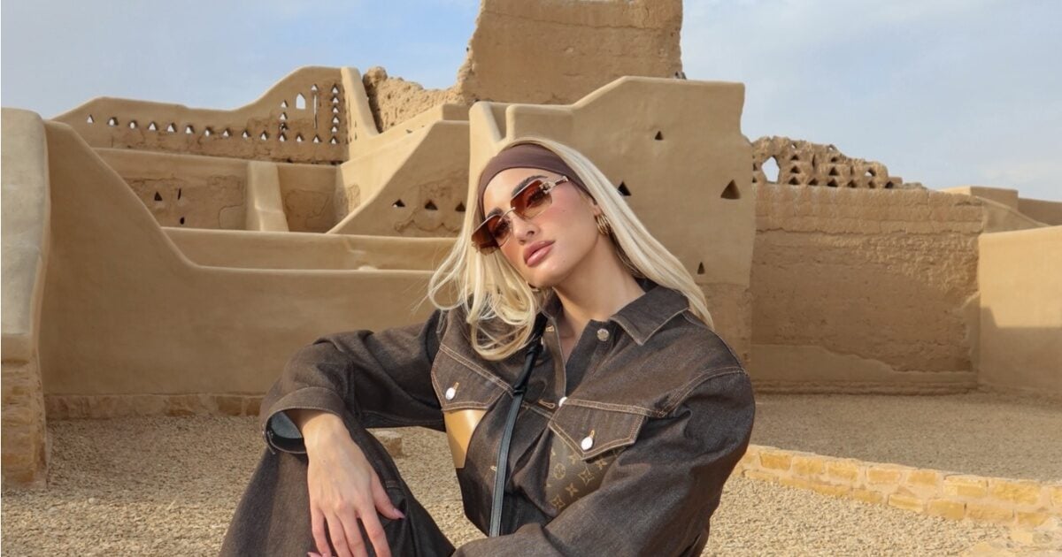 Ιωάννα Τούνη: «Όσο πιο ψηλά φτάνεις, τόσο λιγότερο ακούς τις ξένες φωνές» – Εικόνες και βίντεο από τη Σαουδική Αραβία