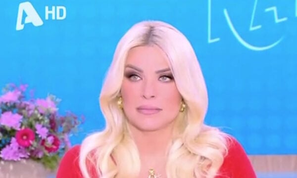 Η Κατερίνα Καινούργιου αποχωρεί από τη Super Κατερίνα για να γεννήσει – «Θα μείνω λίγο σπίτι»