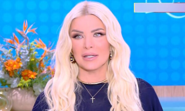 Κατερίνα Καινούργιου: «Πριν 15 μέρες στο Κολωνάκι, με σταμάτησαν με φουσκωμένη κοιλιά για αλκοτέστ»