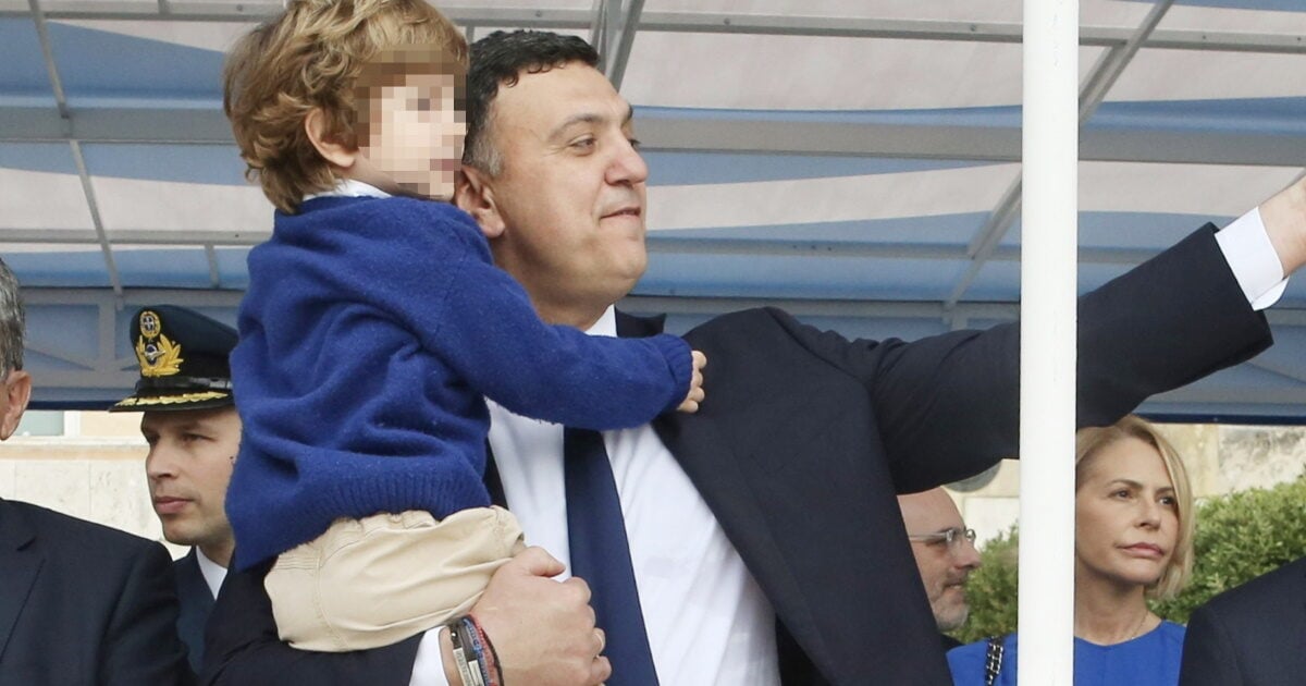 Βασίλης Κικίλιας: Πρεμιέρα στο γήπεδο με τον 5,5 ετών γιο του, Παναγιώτη – Αντώνιο