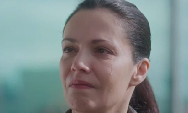 «Μια νύχτα μόνο»: Η Αρετή λαμβάνει μήνυμα από την Ευθυμίου, που αισθάνεται ότι κινδυνεύει η ζωή της
