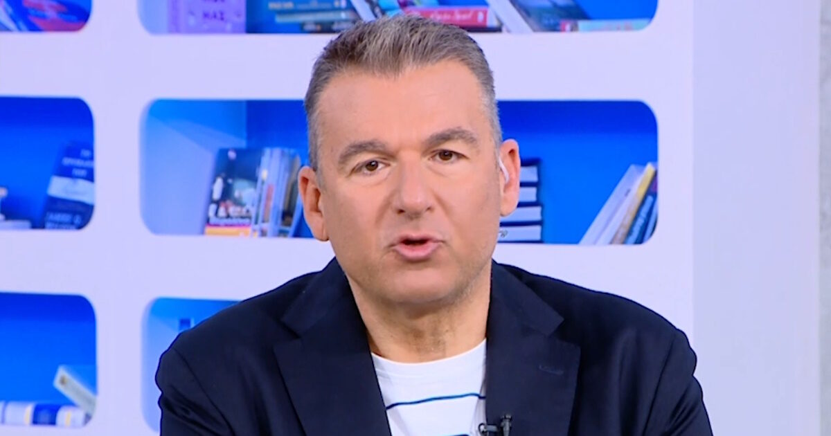 Γιώργος Λιάγκας για Μαρινέλλα: «Αυτός ήταν ο τρόπος που επιθυμούσε να φύγει, ενώ την αποθέωνε το κοινό»