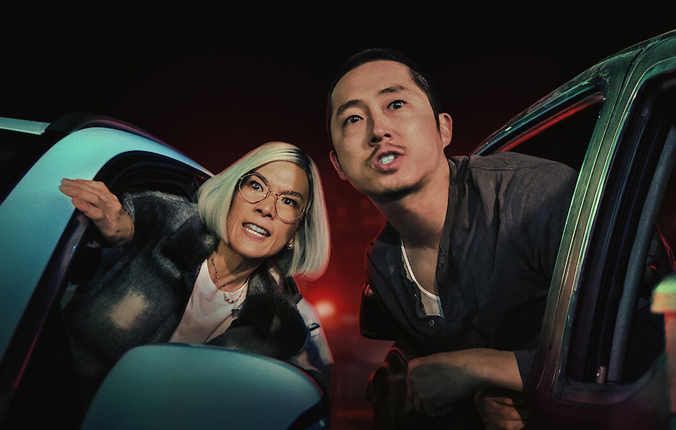 Beef: Το ανατριχιαστικό θρίλερ με μαύρο χιούμορ και υπαρξιακή σάτιρα που αξίζει να παρακολουθήσεις στο Netflix