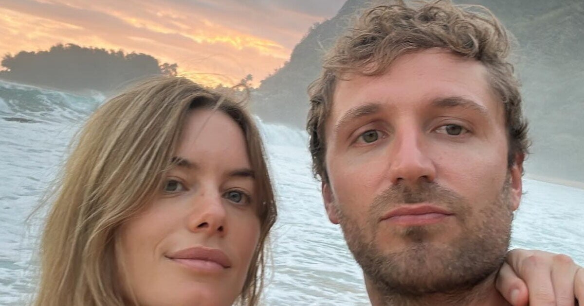 Τεό Νιάρχος – Καμίλ Ρόου: Πορεία προς τον γάμο μετά τον ερχομό του πρώτου τους παιδιού