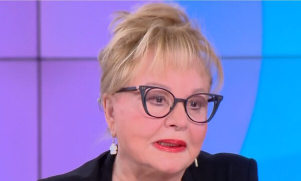 Βίκυ Παγιατάκη: Κατέρρευσε on air για τον Γιώργο Μαρίνο – «Μόλις το έμαθα και είμαι πολύ αναστατωμένη»