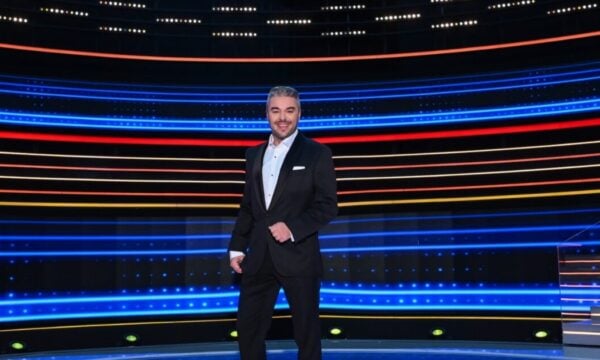 Πέτρος Πολυχρονίδης: Ντεμπούτο με το «1% Club» στο STAR – Guest εμφανίσεις από Κατερίνα Βρανά και Θανάση Πάτρα