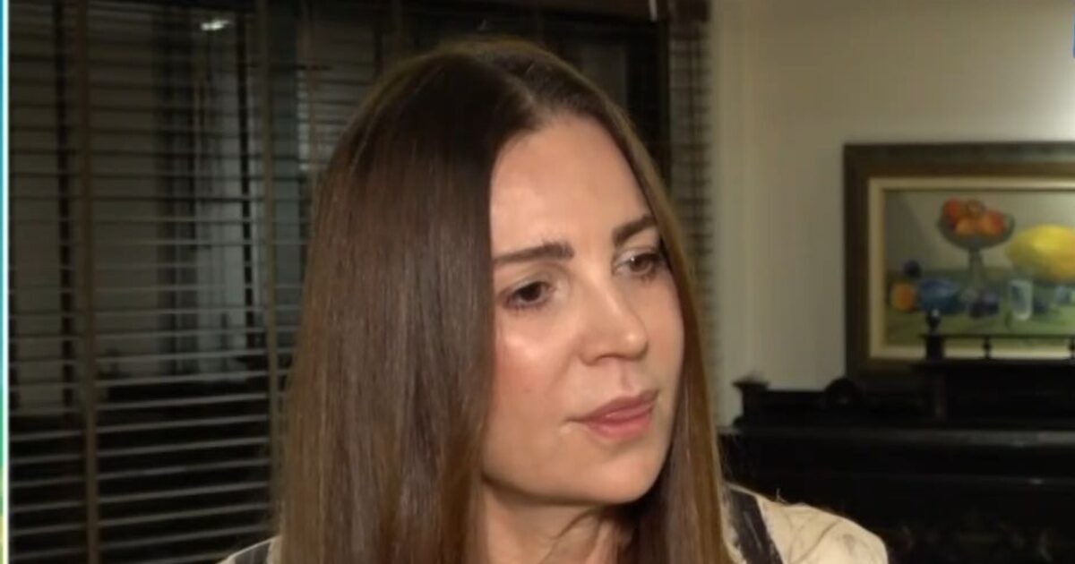 Βίκυ Φλέσσα: «Η ΕΡΤ δεν πρέπει να συναγωνίζεται την ιδιωτική τηλεόραση»