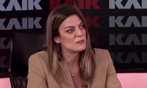 Χρ. Βραχάλη: «Μου πέταξε την εφημερίδα φωνάζοντας “ξεστραβώσου”, αργότερα με προσέλαβε»
