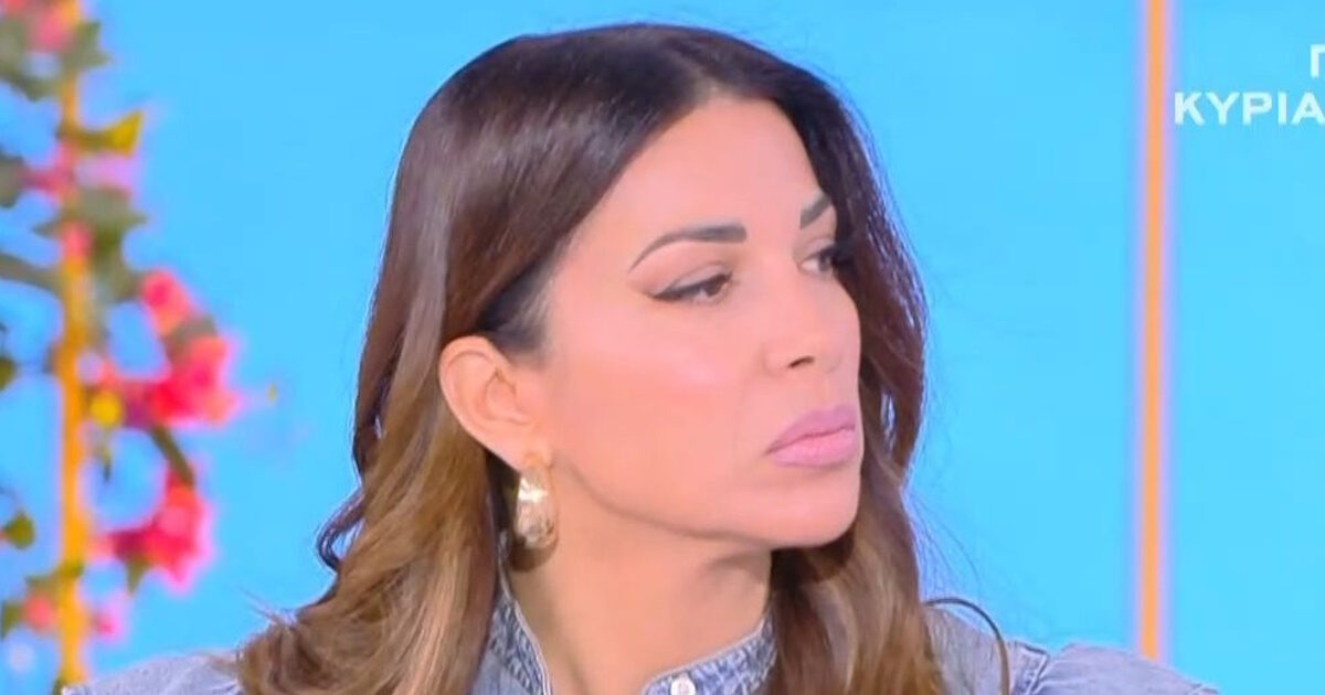 Ελένη Χατζίδου: «Κάτι μου συμβαίνει σήμερα, νιώθω μια έντονη θλίψη»